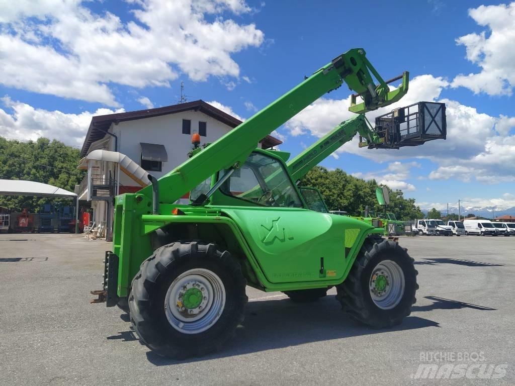 Merlo P 34.7 Plus معدات مناولة لأغراض الزراعة
