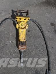 Atlas Copco SB 152 مطارق / كسارات