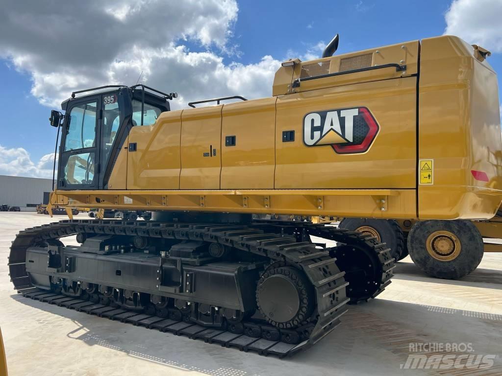 CAT 395 حفارات زحافة