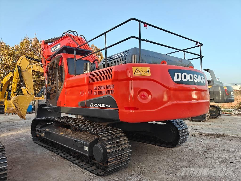 Doosan DX 345LC-9C حفارات زحافة