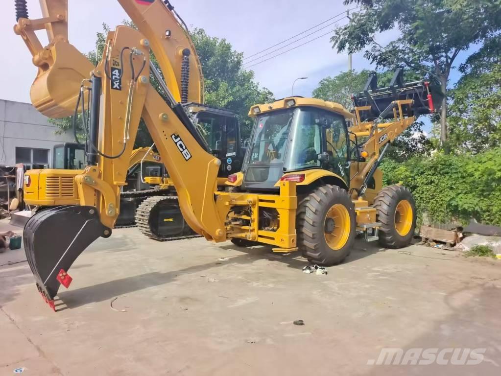 JCB 4 CX لوادر ذات جرافات عكسية