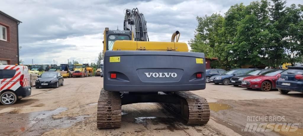 Volvo EC 210 B حفارات زحافة