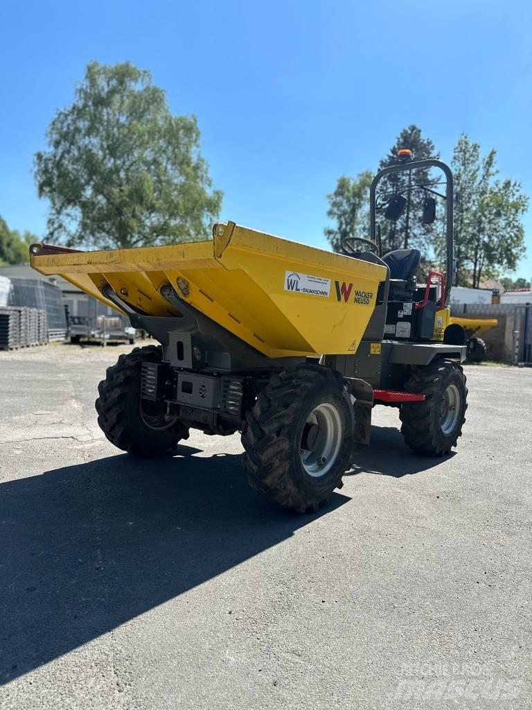 Wacker Neuson DW 30 ساحبات مفصلية