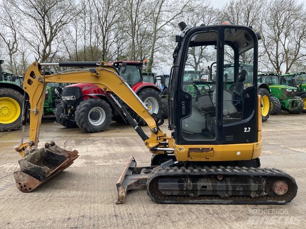 CAT 302.7 D CR حفارات صغيرة أقل من 7 طن (حفارات صغيرة)
