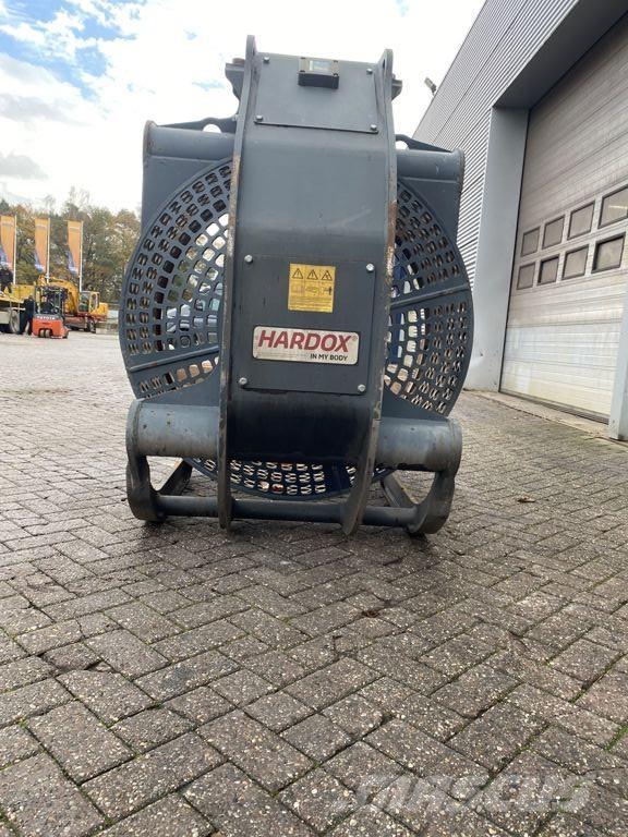 VTN SR15 خطاطيف