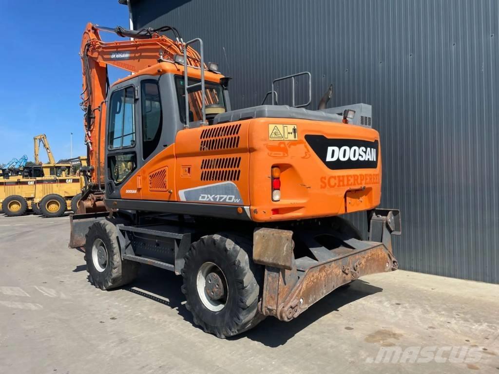 Doosan DX170W-5 حفارات بعجل