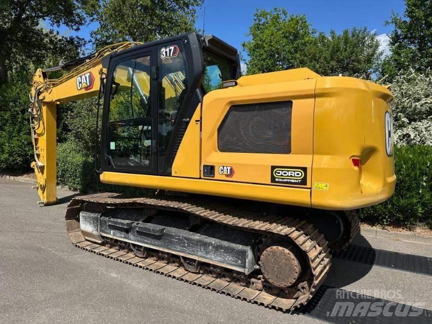 CAT 317 حفارات زحافة