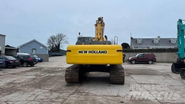 New Holland E335 حفارات زحافة