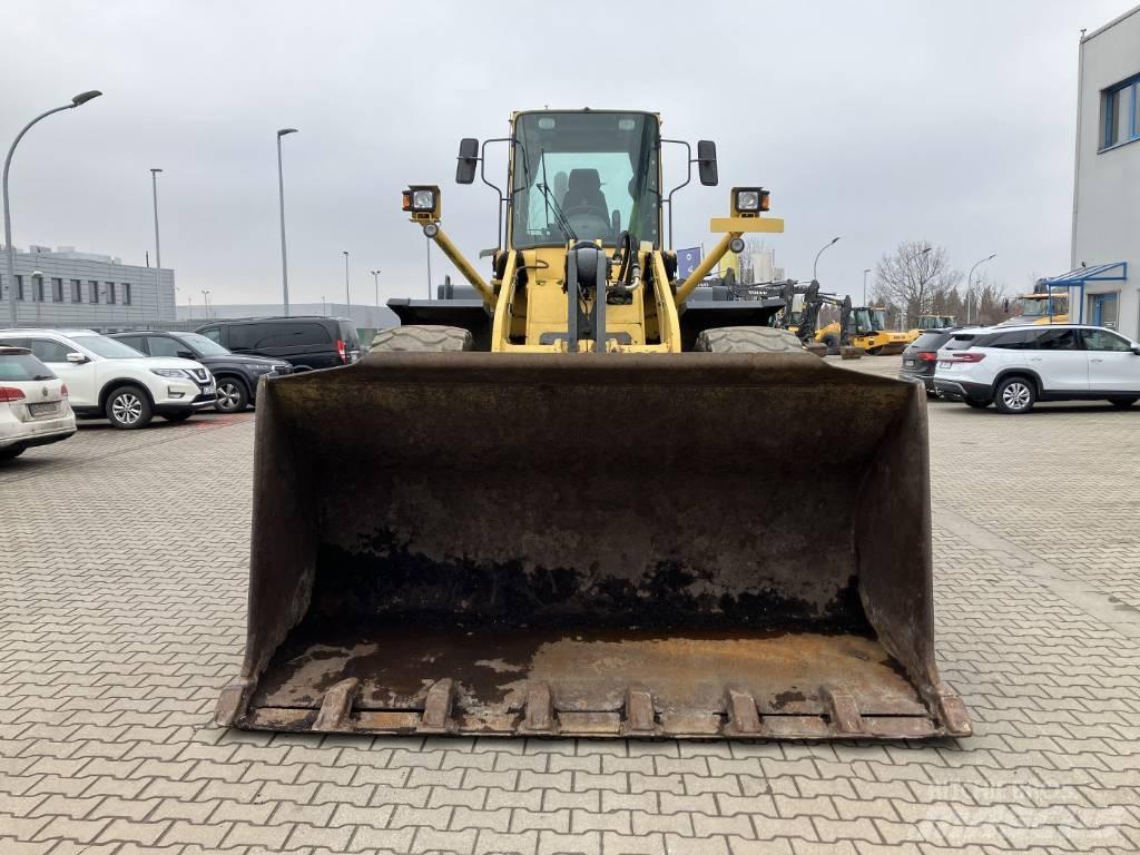 Komatsu WA 420 لوادر بعجل