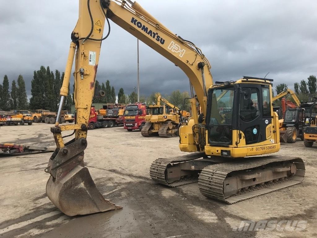 Komatsu PC 138 US-8 حفارات زحافة