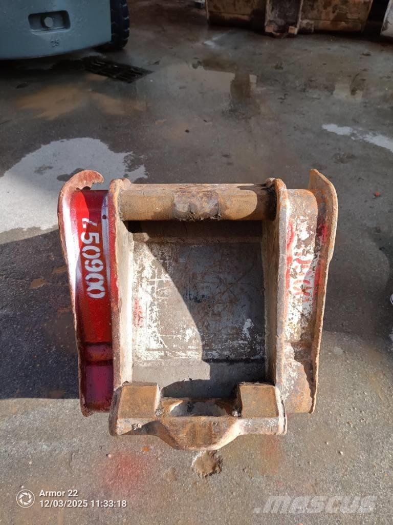 Yanmar Vio 50 U حفارات صغيرة أقل من 7 طن (حفارات صغيرة)