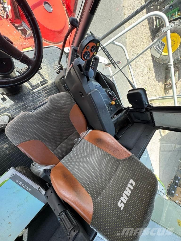 CLAAS JAGUAR 830 حصادات الأعلاف