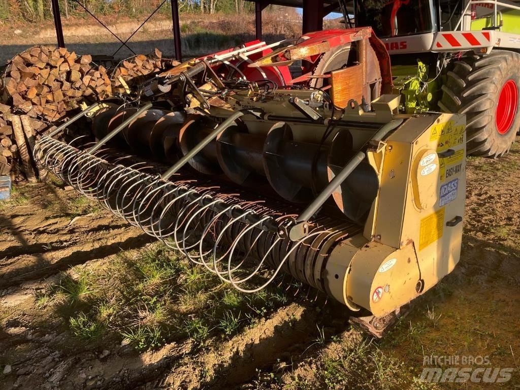 CLAAS JAGUAR 830 حصادات الأعلاف