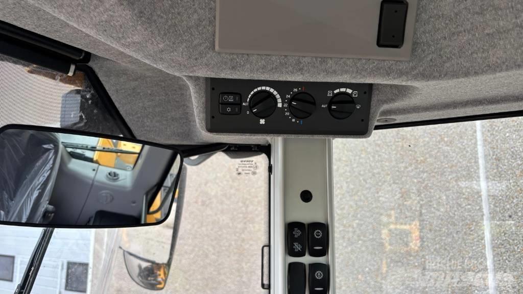 Volvo L 70 H لوادر بعجل