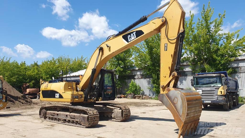 CAT 329 D حفارات طويلة الذراع