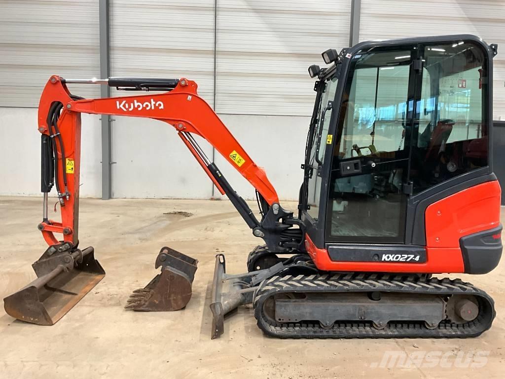 Kubota KX 027-4 HI حفارات صغيرة أقل من 7 طن (حفارات صغيرة)