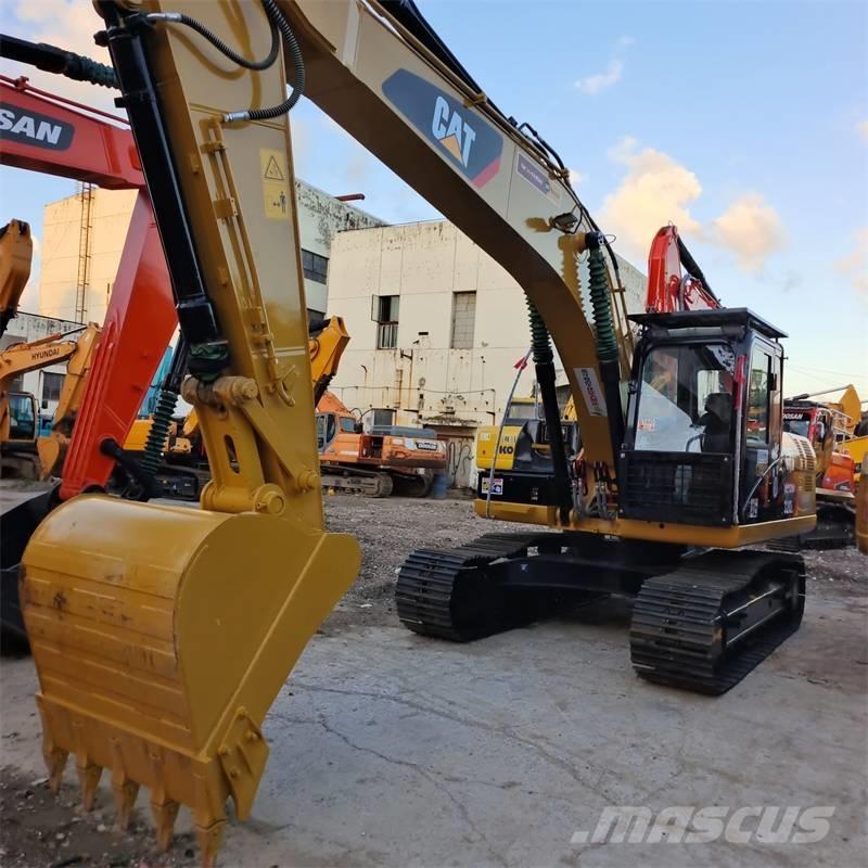 CAT 320D حفارات زحافة