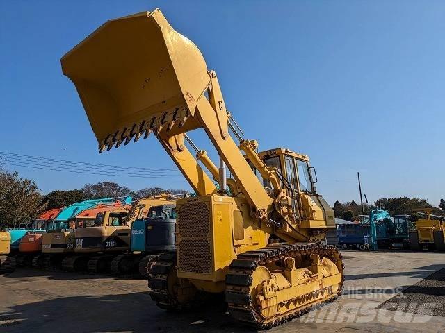 Komatsu D 75 S-5 لوادر زحافة
