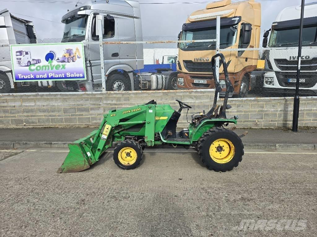 John Deere 2520 HST جرارات مدمجة