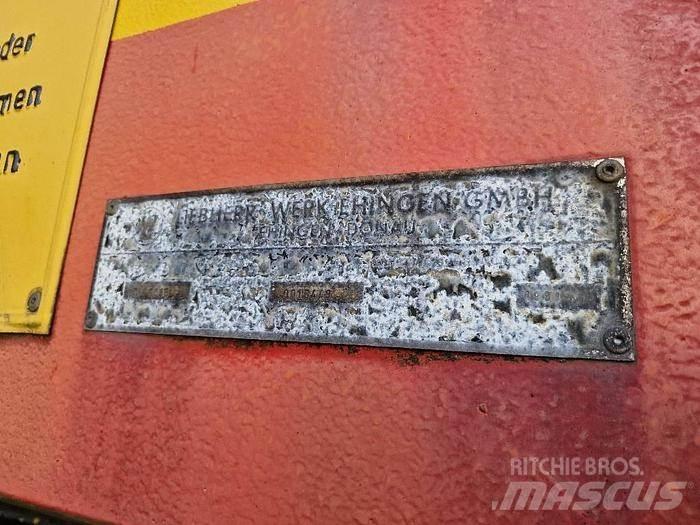 Liebherr LTM 1035 رافعات الطرق الوعرة