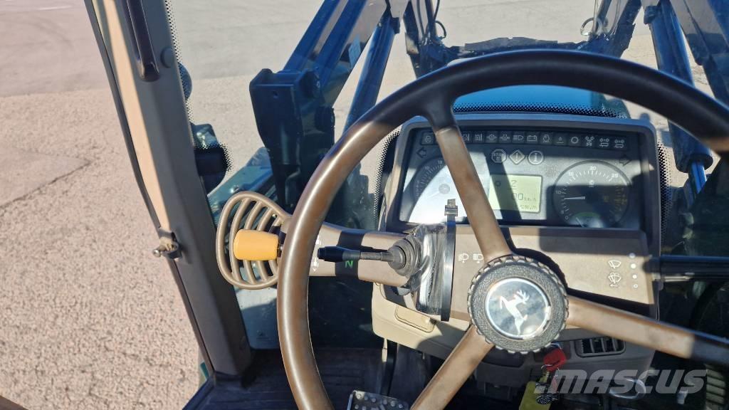John Deere 6420 الجرارات
