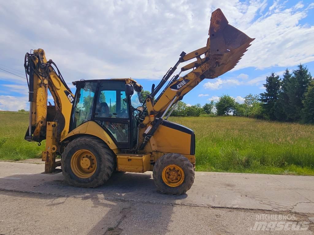 CAT 428 E لوادر ذات جرافات عكسية