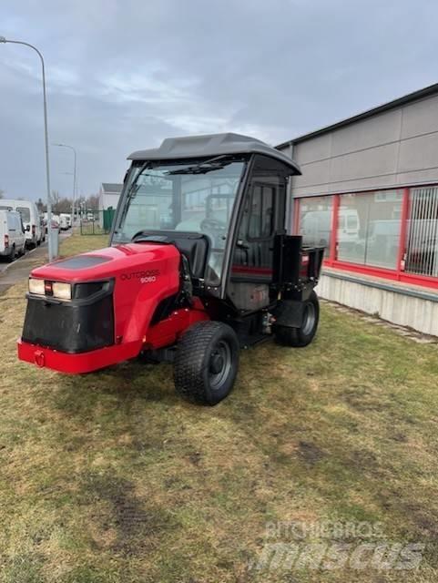 Toro Outcross 9060 ماكينات أخرى لتجهيز الأراضي