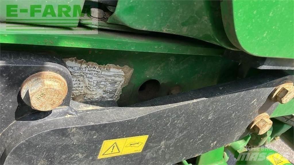 John Deere 6130r الجرارات