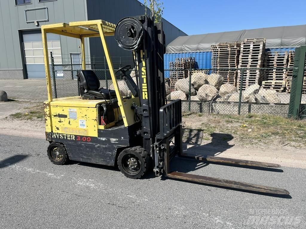 Hyster e3.00xl شاحنات ذات رافعات شوكية تعمل بالكهرباء