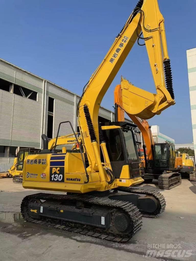 Komatsu pc130-7 حفارات زحافة