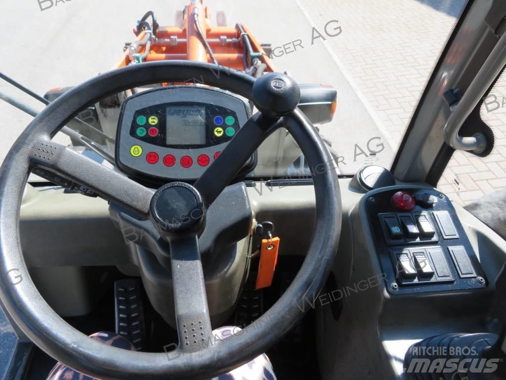 Atlas AR 35 لوادر بعجل