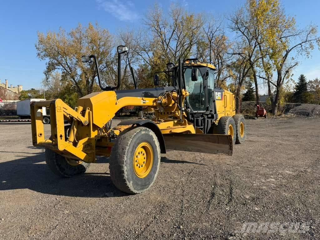 CAT 140 M 2 معدات تمهيد الطرق