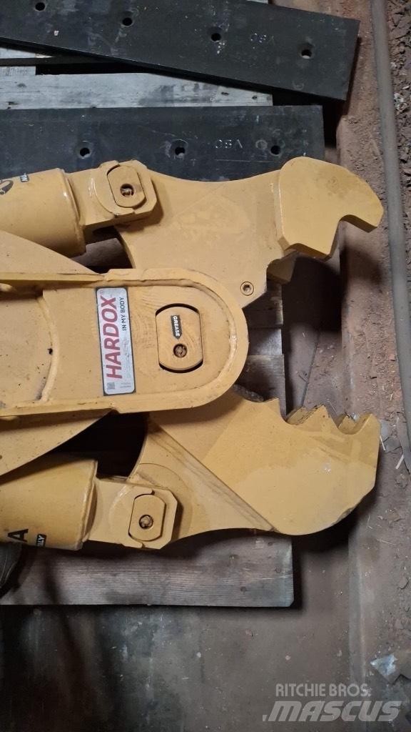 OSA MC5 جراشات البناء