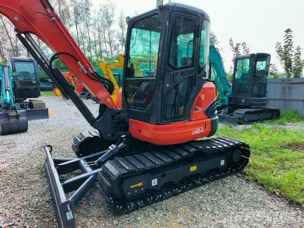 Kubota U 40 حفارات صغيرة أقل من 7 طن (حفارات صغيرة)