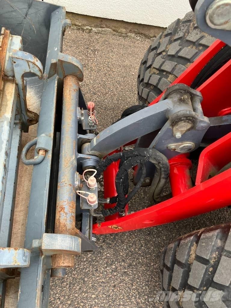Flexitrac 1350 لوادر متعددة الأغراض