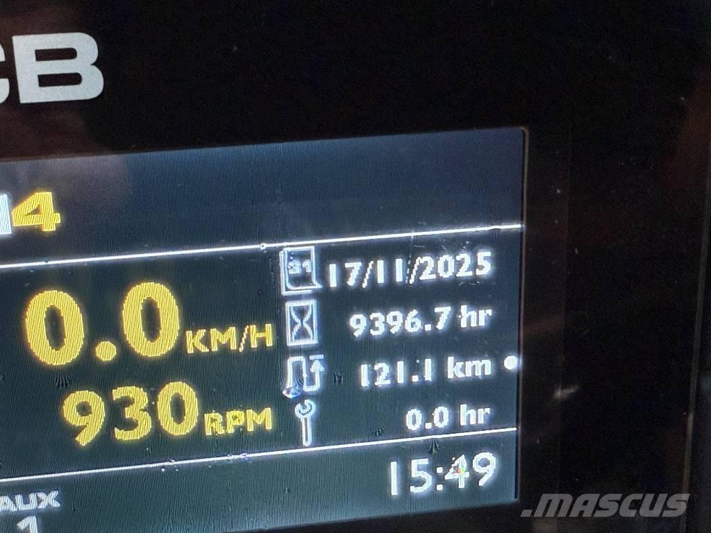 JCB TM320 لوادر بعجل