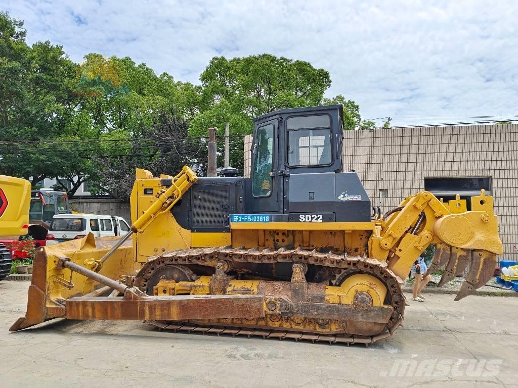 Shantui SD 22 بلدوزرات مجنزرة