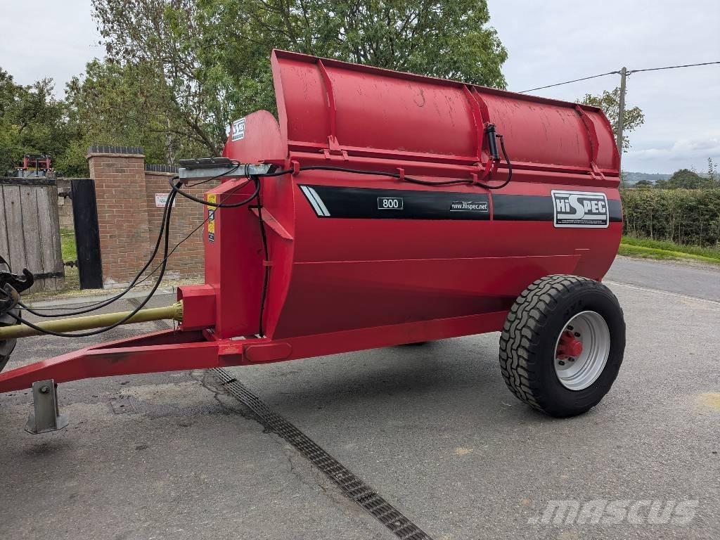 Hi-Spec 800 معدات توزيع السماد العضوي
