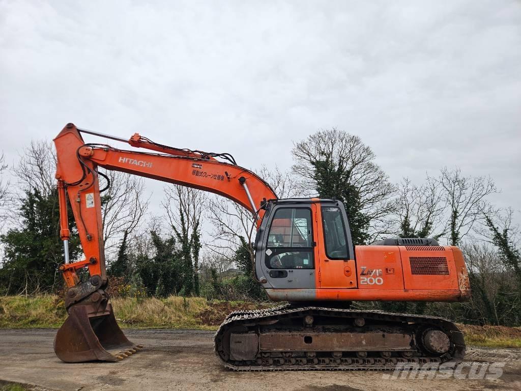 Hitachi ZX 200 LC حفارات زحافة