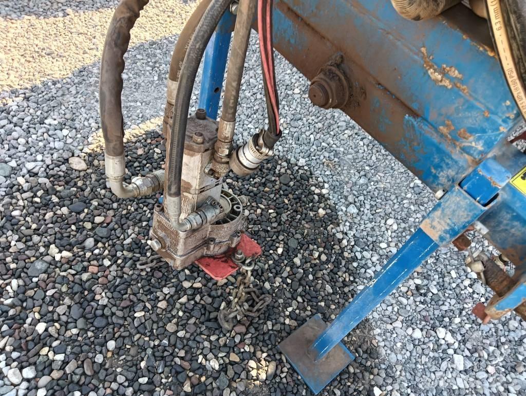 Kinze 3000 معدات بذر