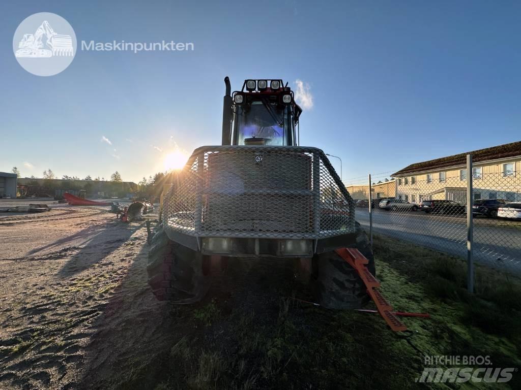 Valmet 890.3 شاحنات