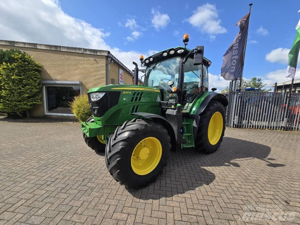 John Deere 6120 R الجرارات