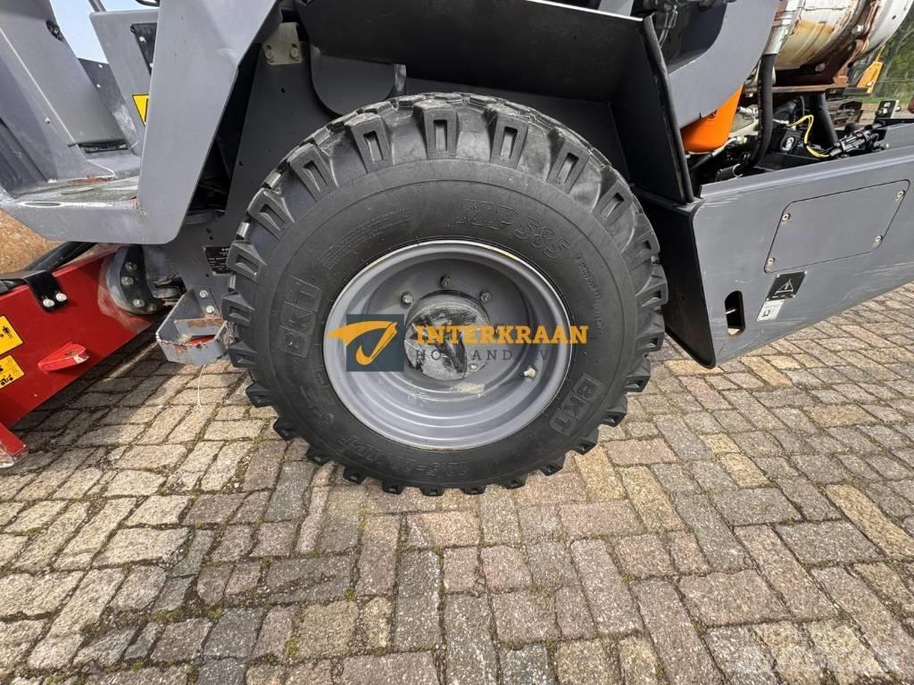 Dynapac CA 1300 D مداحل أحادية الأسطوانة