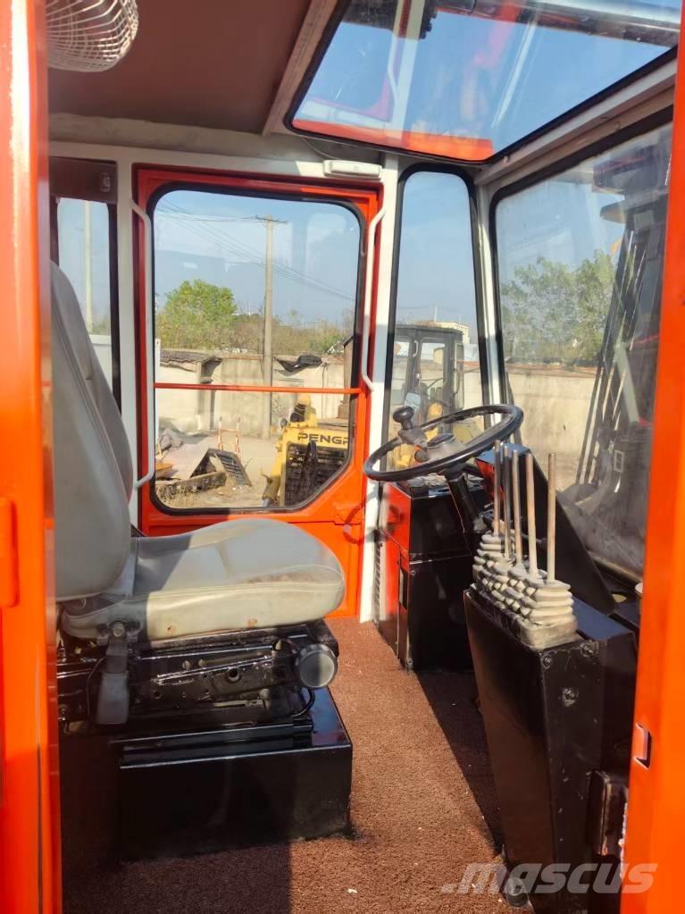 Kalmar DCF 420-12 شاحنات الديزل