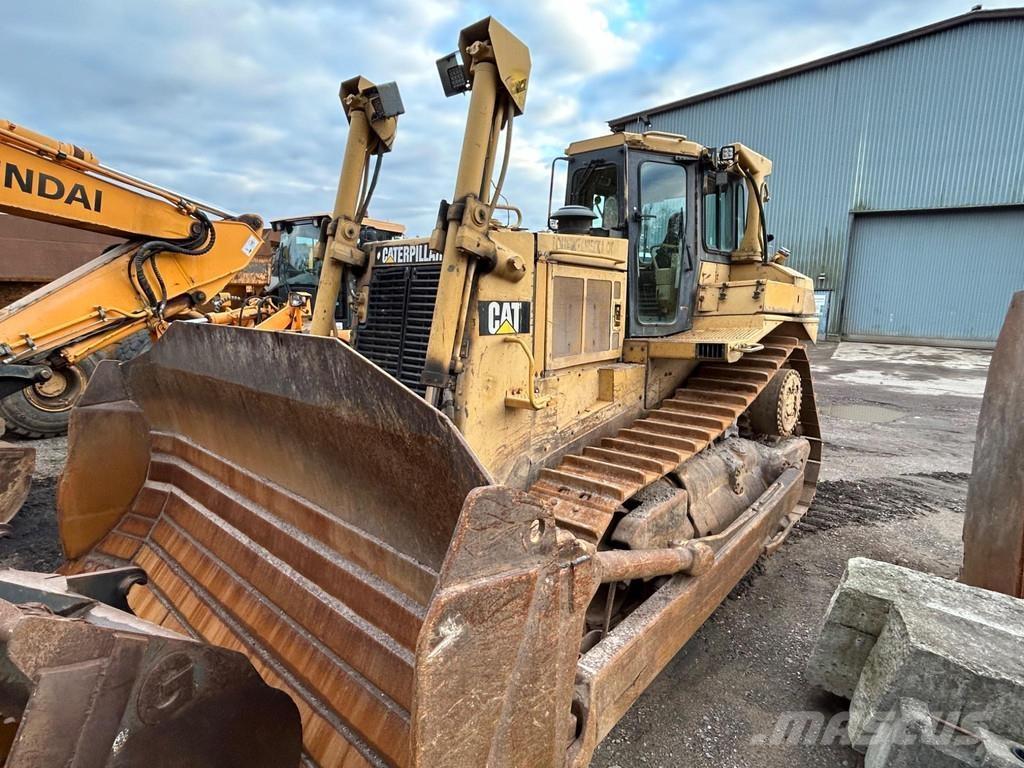 CAT D8 N بلدوزرات مجنزرة