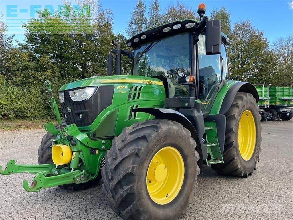 John Deere 6130 r الجرارات