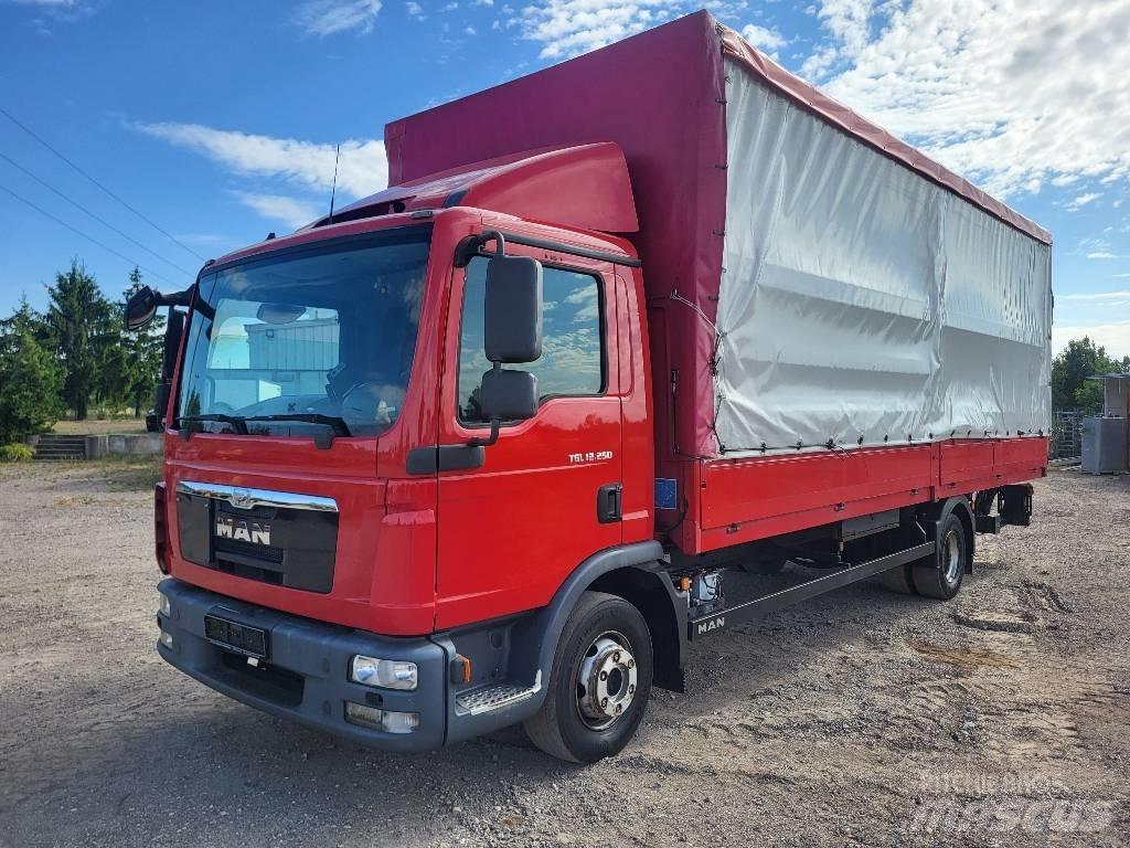 MAN 12.250 TGL شاحنات بغطاء جانبي