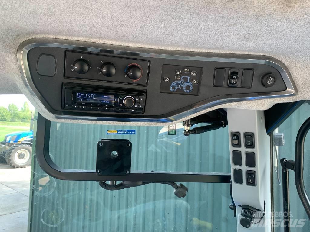New Holland T5.110 الجرارات