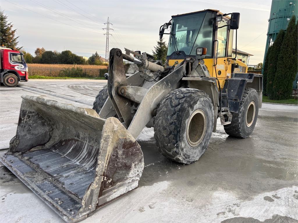 Komatsu WA 200-6 أخرى