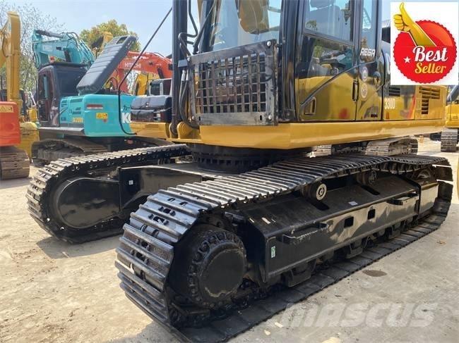 CAT 330 D 2L حفارات زحافة